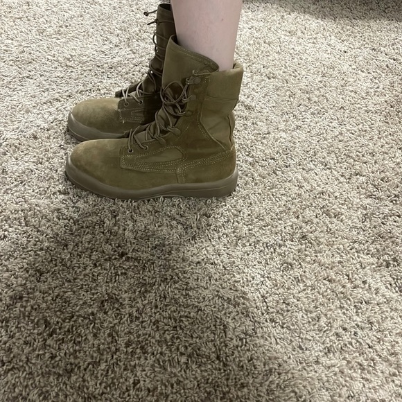 Steel Toe Boots - Picture 7 of 9